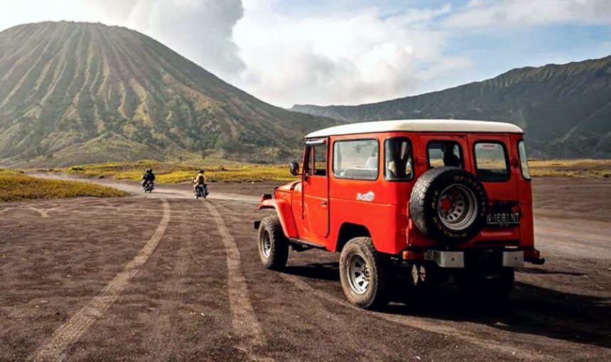 Bromo Ijen Sewu Waterfall Tour 4D/3N Private