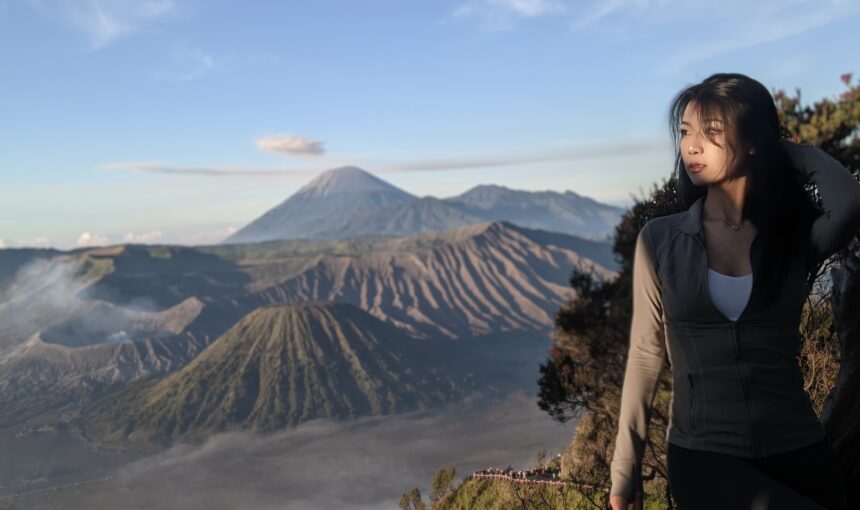 Mount Bromo Java Elevation : Mount Bromo