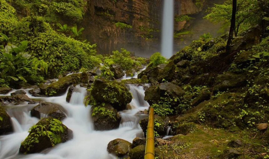 How to go to Kapas Biru Waterfall from Malang