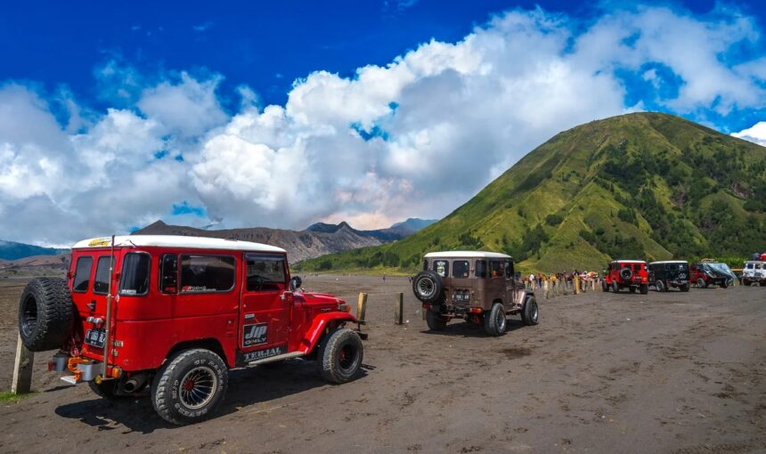 Mount Bromo Jeep Tour Packages