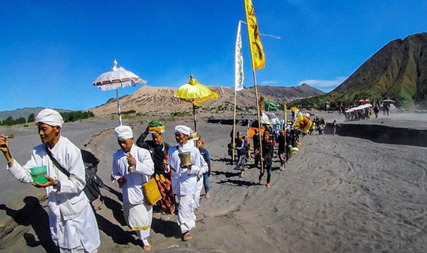 Kasada Bromo Festival 2024:  Tengger Tribe